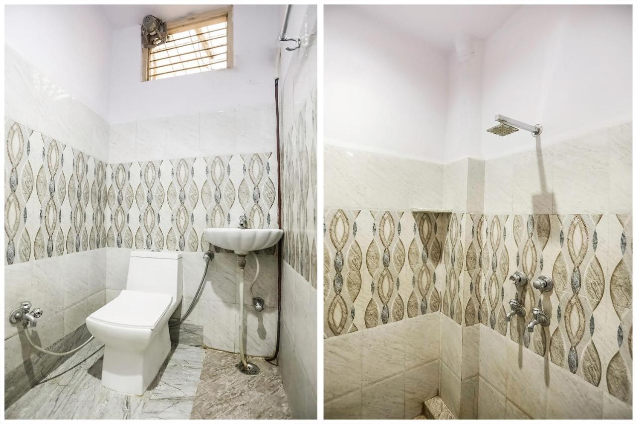 Spot On 45585 Hotel Aakash Ganga Varanasi Exterior photo
